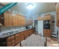 ¡¡ Excelente oportunidad para implantar tu negocio y/o vivienda !!