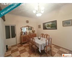 ¡¡ Excelente oportunidad para implantar tu negocio y/o vivienda !!