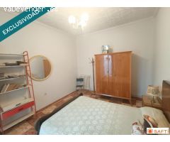 ¡¡ Excelente oportunidad para implantar tu negocio y/o vivienda !!