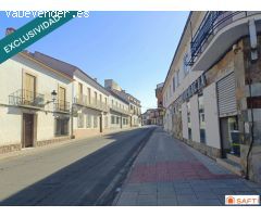 ¡¡ Excelente oportunidad para implantar tu negocio y/o vivienda !!