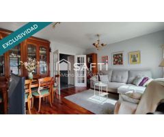 Espacio, luz y tranquilidad a un paso de todo. Tu chalet ideal en Residencial Bellavista, con jardí