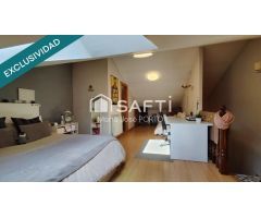 Espacio, luz y tranquilidad a un paso de todo. Tu chalet ideal en Residencial Bellavista, con jardí
