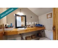 Espacio, luz y tranquilidad a un paso de todo. Tu chalet ideal en Residencial Bellavista, con jardí