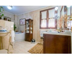 Extraordinaria casa en venta en Montequinto