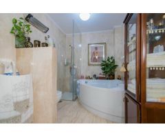 Extraordinaria casa en venta en Montequinto