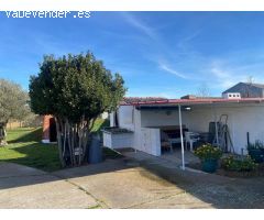 vivienda con piscina y bodega, Ideal para familias