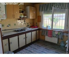 vivienda con piscina y bodega, Ideal para familias