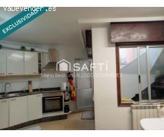 CASA CON ESPECTACULARES VISTAS AL MAR ,TERRAZA, GARAJE Y CERCA DE LA PLAYA - VIGO