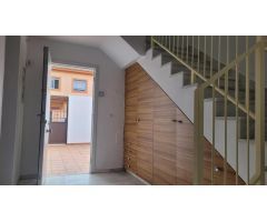Gran vivienda pareada en Coria del Río!!!!