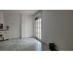 Gran vivienda pareada en Coria del Río!!!!