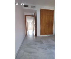 Gran vivienda pareada en Coria del Río!!!!
