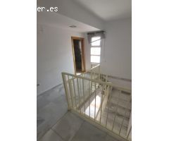 Gran vivienda pareada en Coria del Río!!!!