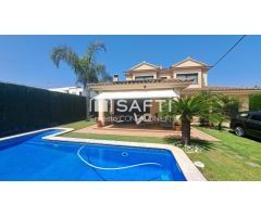 Chalet  en la mejor zona residencial de vinaros.