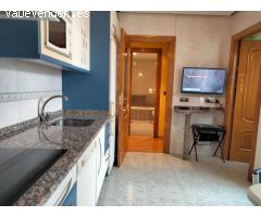 Chalet Adosado en León - Tu Cálido Refugio en la Zona de Mariano Andrés.
