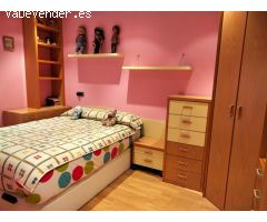 Chalet Adosado en León - Tu Cálido Refugio en la Zona de Mariano Andrés.