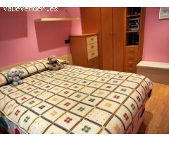 Chalet Adosado en León - Tu Cálido Refugio en la Zona de Mariano Andrés.