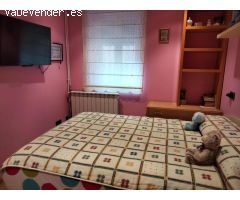 Chalet Adosado en León - Tu Cálido Refugio en la Zona de Mariano Andrés.