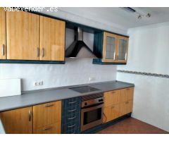 Chalet independiente con piscina privada y jardín