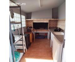 Chalet independiente con piscina privada y jardín
