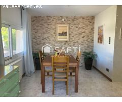 Casa con dos viviendas en venta Mas Fumats Roses