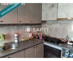 ME VENDEN EN CINCO CASAS (Ciudad Real)