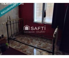 ME VENDEN EN CINCO CASAS (Ciudad Real)