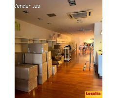 Interesante y amplio local comercial en Palencia.