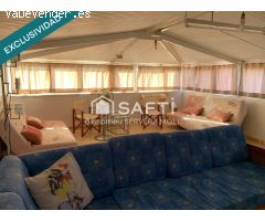 DISTINGUIDO CHALET CON PISCINA Y LICENCIA TURÍSTICA EN ZONA COSTERA DE CIUTADELLA