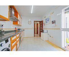 Preciosa vivienda adosada en Tomares, en urbanización Paraíso de Santa Eufemia!!!