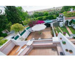 Preciosa vivienda adosada en Tomares, en urbanización Paraíso de Santa Eufemia!!!