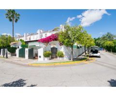 Preciosa vivienda adosada en Tomares, en urbanización Paraíso de Santa Eufemia!!!