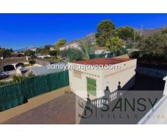 Casa-Chalet en Venta en Xalo/jalon Alicante