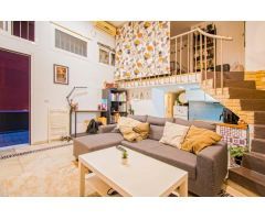 Bonito apartamento tipo dúplex junto Convento de San Leandro!!!