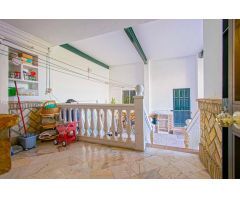 Gran casa en Barriada San Rafael, en Alcalá de Guadaíra!!!