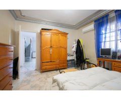 Gran casa en Barriada San Rafael, en Alcalá de Guadaíra!!!