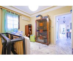 Gran casa en Barriada San Rafael, en Alcalá de Guadaíra!!!