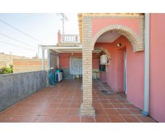 Gran casa en Barriada San Rafael, en Alcalá de Guadaíra!!!