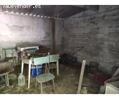 Finca rústica con agua y luz