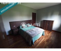 CASA CHALET CON TERRENO EN BRETAL ( RIBEIRA )