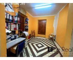 LOCAL COMERCIAL EN VENTA EN EL CENTRO DE CÁCERES