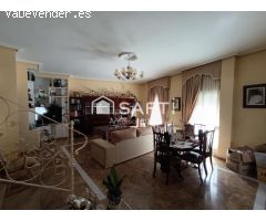 Amplia vivienda unifamiliar de 306 m² en Quesada. SIN COMISIÓN DE COMPRA
