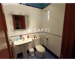Amplia vivienda unifamiliar de 306 m² en Quesada. SIN COMISIÓN DE COMPRA