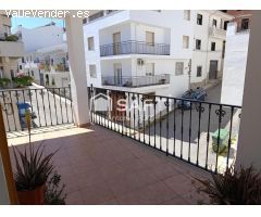 Amplia vivienda unifamiliar de 306 m² en Quesada. SIN COMISIÓN DE COMPRA