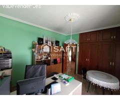 Amplia vivienda unifamiliar de 306 m² en Quesada. SIN COMISIÓN DE COMPRA