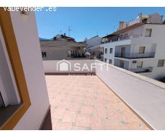 Amplia vivienda unifamiliar de 306 m² en Quesada. SIN COMISIÓN DE COMPRA