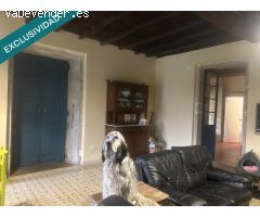 Casa señorial gallega de 610 m2 de vivienda y terrenos 12.267m2, 3.000 metros de esos son edificabl