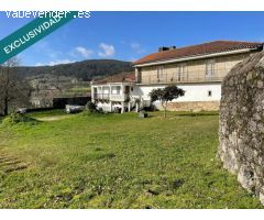 Casa señorial gallega de 610 m2 de vivienda y terrenos 12.267m2, 3.000 metros de esos son edificabl