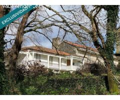Casa señorial gallega de 610 m2 de vivienda y terrenos 12.267m2, 3.000 metros de esos son edificabl