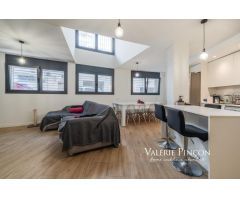 MAGNIFICO DUPLEX CON TERRAZA PRIVADA DE 55M2. FINCA DEL 2021.