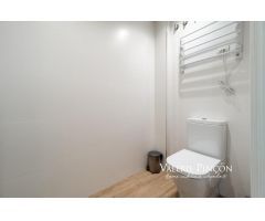 MAGNIFICO DUPLEX CON TERRAZA PRIVADA DE 55M2. FINCA DEL 2021.